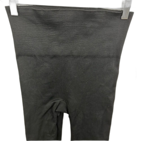 SPANX Black Look-At-Me Leggings Size Large - Picture 14 of 14